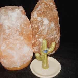 Blue gem and wire ring 💙